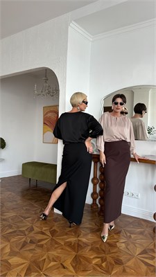 {{photo.Alt || photo.Description || 'Юбка Chanel'}}