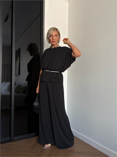{{photo.Alt || photo.Description || 'Блузка Valentino'}}